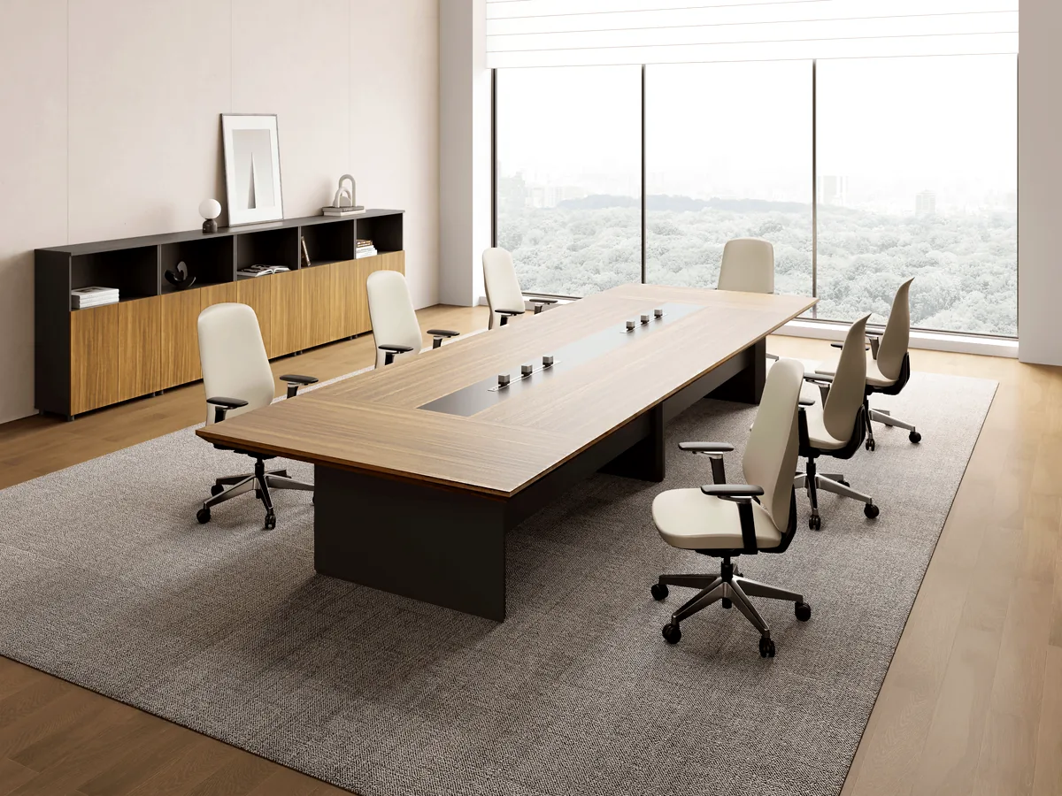 Meeting room furniture for project discussion
